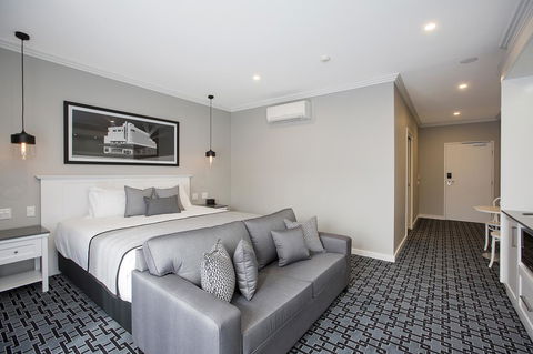 CH Boutique Hotel & Apartments, Ascend Hotel Collection - Kingaroy Accommodation 7