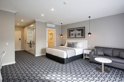 CH Boutique Hotel & Apartments, Ascend Hotel Collection - Kingaroy Accommodation 0