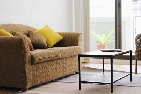 Modern & Cosy 2-Bedroom Apartment Hornsby - Kingaroy Accommodation 2