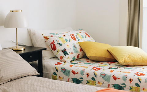 Modern & Cosy 2-Bedroom Apartment Hornsby - Kingaroy Accommodation 6
