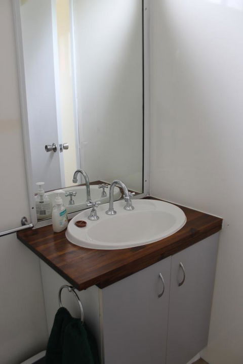 Little Gem - Kingaroy Accommodation 11