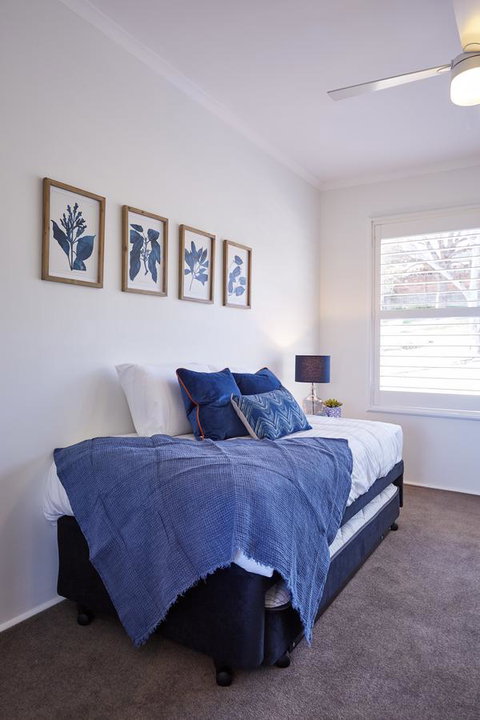 Bright And Spacious Family Home With Leafy Deck - Kingaroy Accommodation 30