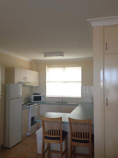 Oxley Cove Holiday Apartment - Kingaroy Accommodation 2