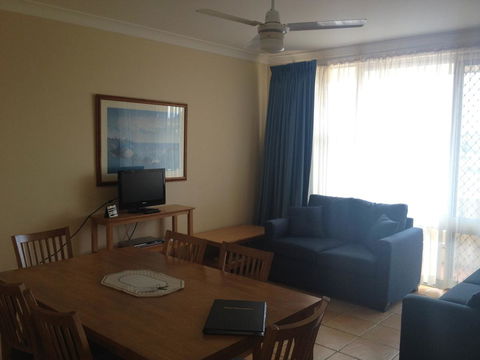 Oxley Cove Holiday Apartment - Kingaroy Accommodation 12