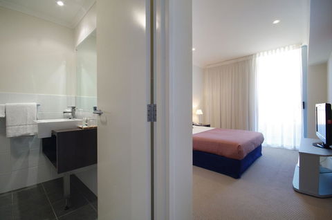 Macquarie Waters Boutique Apartment Hotel - Kingaroy Accommodation 22