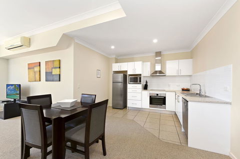 Macquarie Waters Boutique Apartment Hotel - Kingaroy Accommodation 6