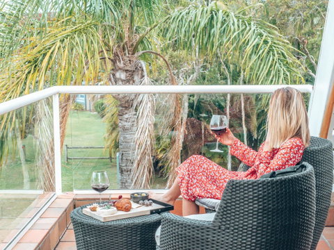 Waves Byron Bay - Kingaroy Accommodation 19