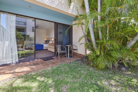 Waves Byron Bay - Kingaroy Accommodation 29