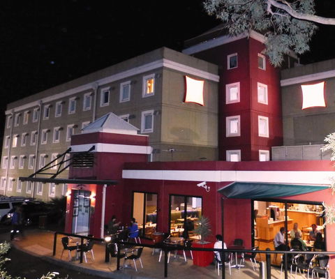 Ibis Thornleigh - Kingaroy Accommodation 0