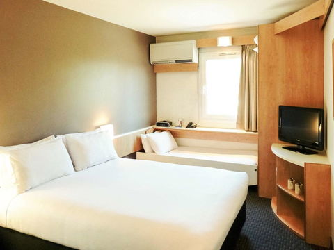 Ibis Thornleigh - Kingaroy Accommodation 33