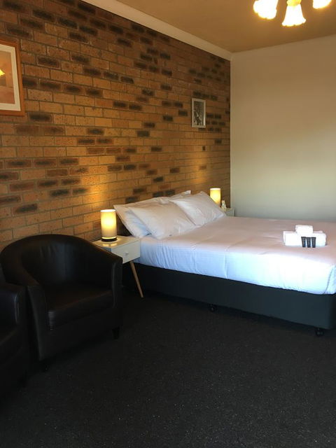 Bega Downs Motor Inn - Kingaroy Accommodation 8