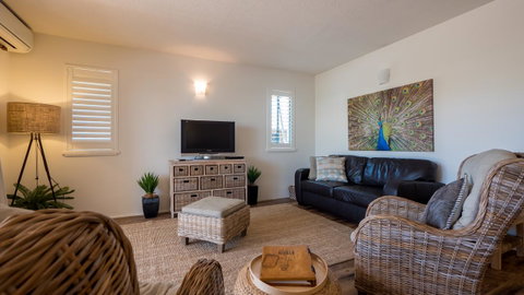 Byron Quarter Apartments - Kingaroy Accommodation 25