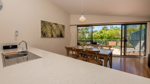 Byron Quarter Apartments - Kingaroy Accommodation 32