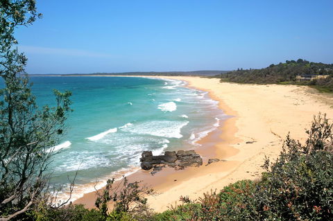 Neptune I Absolute Beachfront I Stunning Views - Kingaroy Accommodation 35