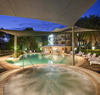 Ramada Resort by Wyndham Flynns Beach - Kingaroy Accommodation