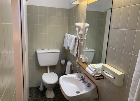 Econo Lodge Gateway Tamworth - Kingaroy Accommodation 8