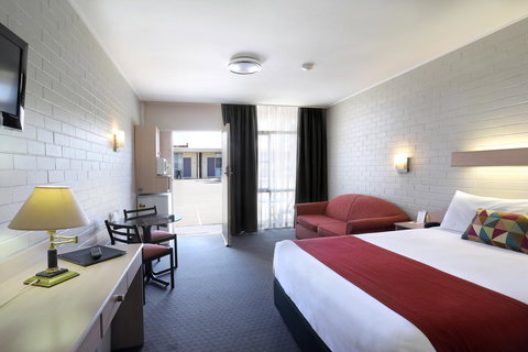 Econo Lodge Gateway Tamworth - Kingaroy Accommodation 2