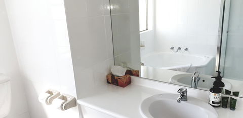 Marina Resort - Kingaroy Accommodation 19
