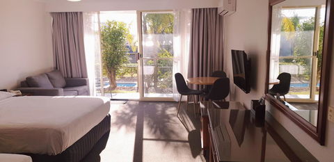 Marina Resort - Kingaroy Accommodation 43