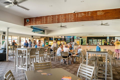 Club Byron Accommodation - Kingaroy Accommodation 28