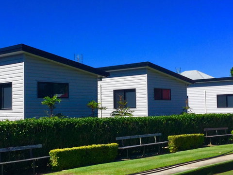 Club Byron Accommodation - Kingaroy Accommodation 7
