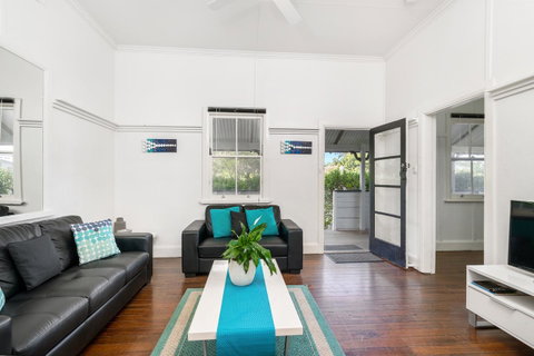 Club Byron Accommodation - Kingaroy Accommodation 20