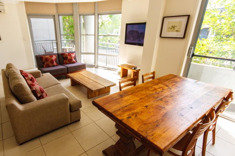 Byron Bay Hotel And Apartments - Kingaroy Accommodation 11