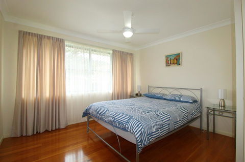 Anglesea, 17 Hodgson Street - Kingaroy Accommodation 7
