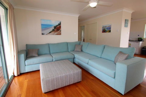Anglesea, 17 Hodgson Street - Kingaroy Accommodation 1