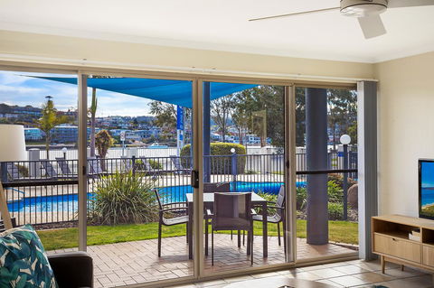 Sails Luxury Apartments Merimbula - Kingaroy Accommodation 15