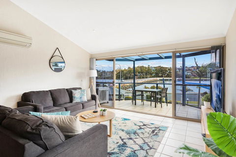 Sails Luxury Apartments Merimbula - Kingaroy Accommodation 32