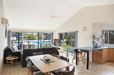 Sails Luxury Apartments Merimbula - Kingaroy Accommodation 39