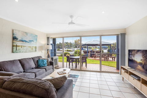 Sails Luxury Apartments Merimbula - Kingaroy Accommodation 36