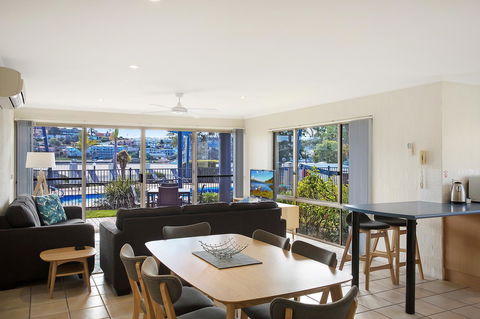 Sails Luxury Apartments Merimbula - Kingaroy Accommodation 11