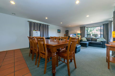 Condo 105 @ Horizons Golf Resort - Salamander Bay NSW - Kingaroy Accommodation 18