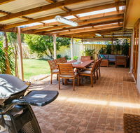 Sunbaker Beach House - Kingaroy Accommodation