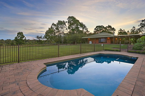 Ironstone Estate Lovedale - Kingaroy Accommodation 0