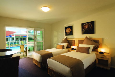 Oaks Port Stephens Pacific Blue Resort - Kingaroy Accommodation 6