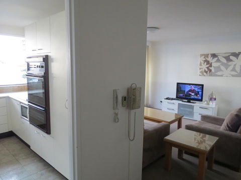 Manly Paradise Motel & Apartments - Kingaroy Accommodation 44