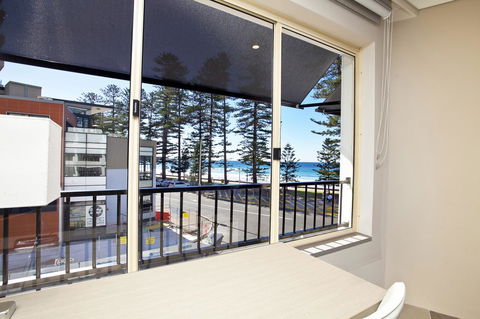 Manly Paradise Motel & Apartments - Kingaroy Accommodation 10
