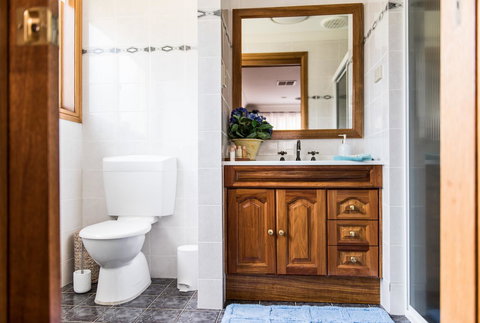 Ambience - Kingaroy Accommodation 13