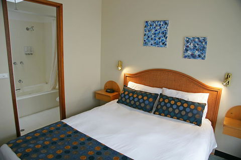 Sapphire Waters Motor Inn - Kingaroy Accommodation 40