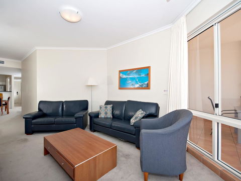 Messines Street, Breakwater Apartment, 104 - Kingaroy Accommodation 2