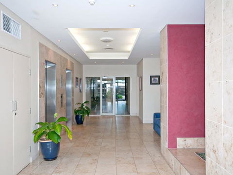 Messines Street, Breakwater Apartment, 104 - Kingaroy Accommodation 14