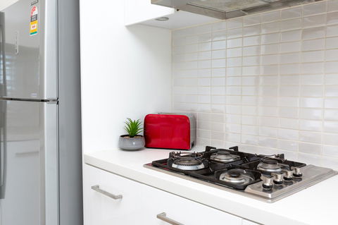 Brand New Executive Apartment - Kingaroy Accommodation 7