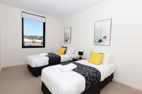 Brand New Executive Apartment - Kingaroy Accommodation 14
