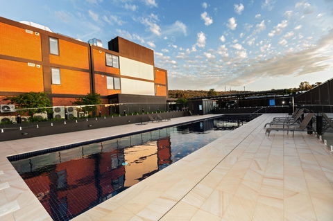 Brand New Executive Apartment - Kingaroy Accommodation 24
