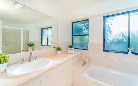 The Cove Yamba - Kingaroy Accommodation 16