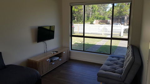 Golden Hill Cottage - Kingaroy Accommodation 14