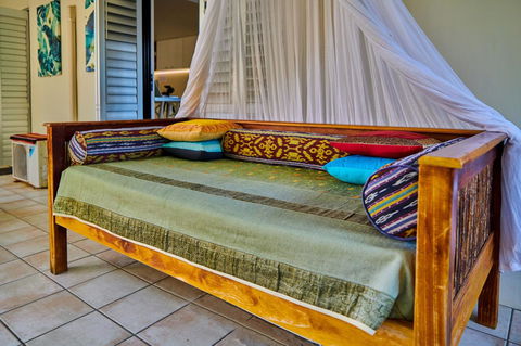 Julians Apartments - Kingaroy Accommodation 8